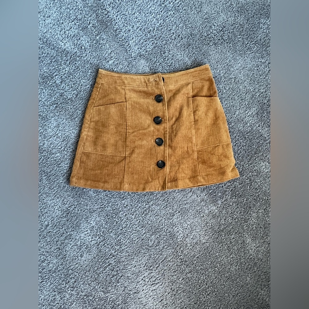 Forever 21 corduroy skirt size Medium